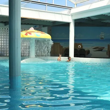Campeggio Mobile Avec Piscine Dans Calme Proche Saint-Hilaire-de-Riez